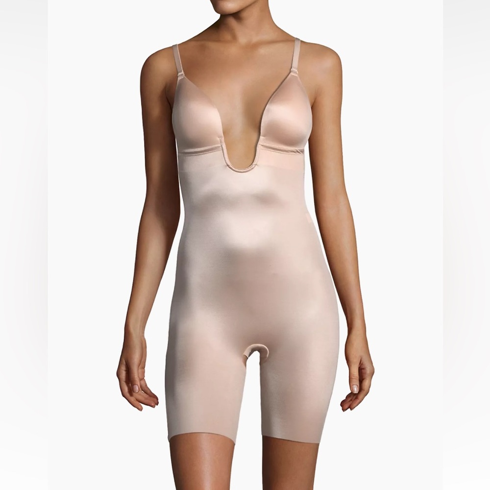 Spanx NWT Suit Your Fancy Plunge Low-Back Mid-Thigh Bodysuit- S- Saks Fifth Ave